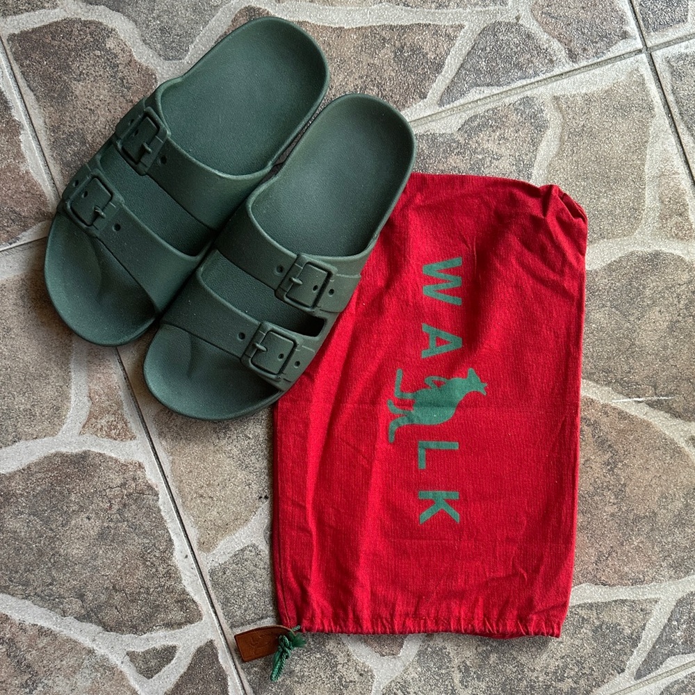 SIDEWALK | NEW Brazilian Made Army Green Slide Sandals with Dust Bag Size 8/9